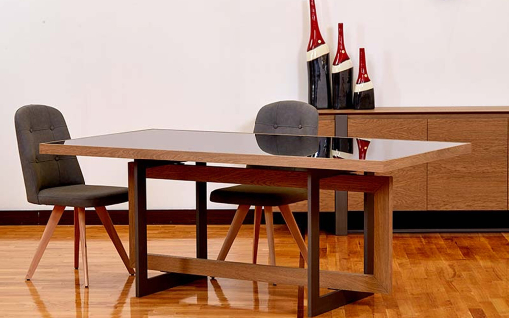 ΤΡΑΠΕΖΑΡΙΑ STEEL